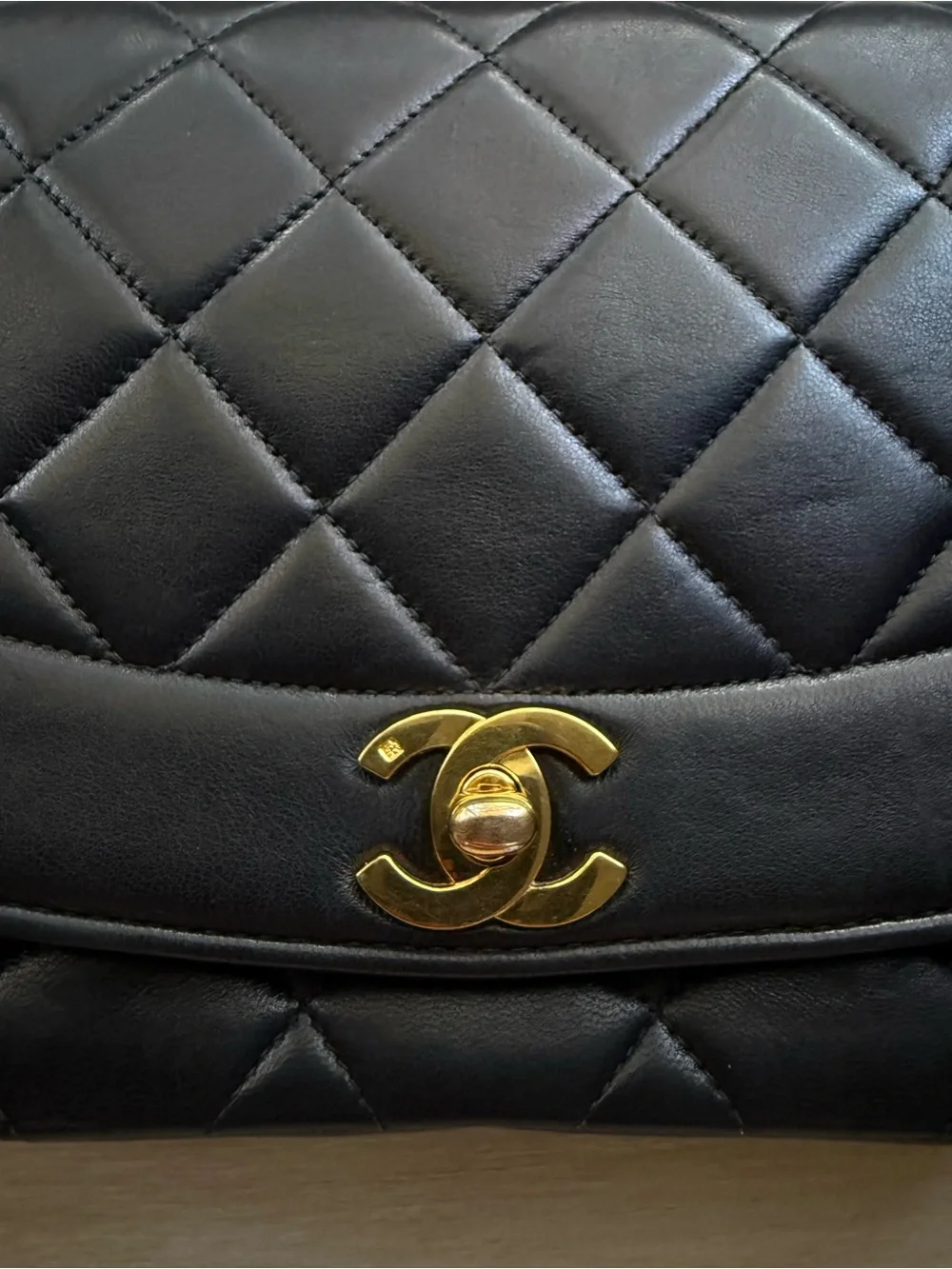 Medium Chanel Diana Lambskin